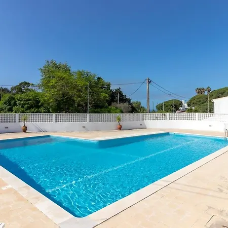 Casa Ferrolho Walk To And Centre