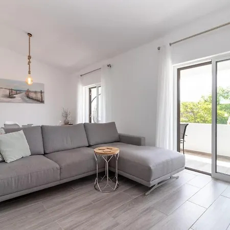 Ferienhaus Casa Ferrolho Walk To And Centre *