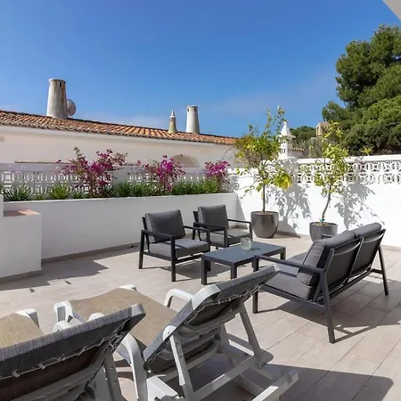 Casa Ferrolho Walk To And Centre *