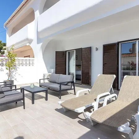 Casa Ferrolho Walk To And Centre *